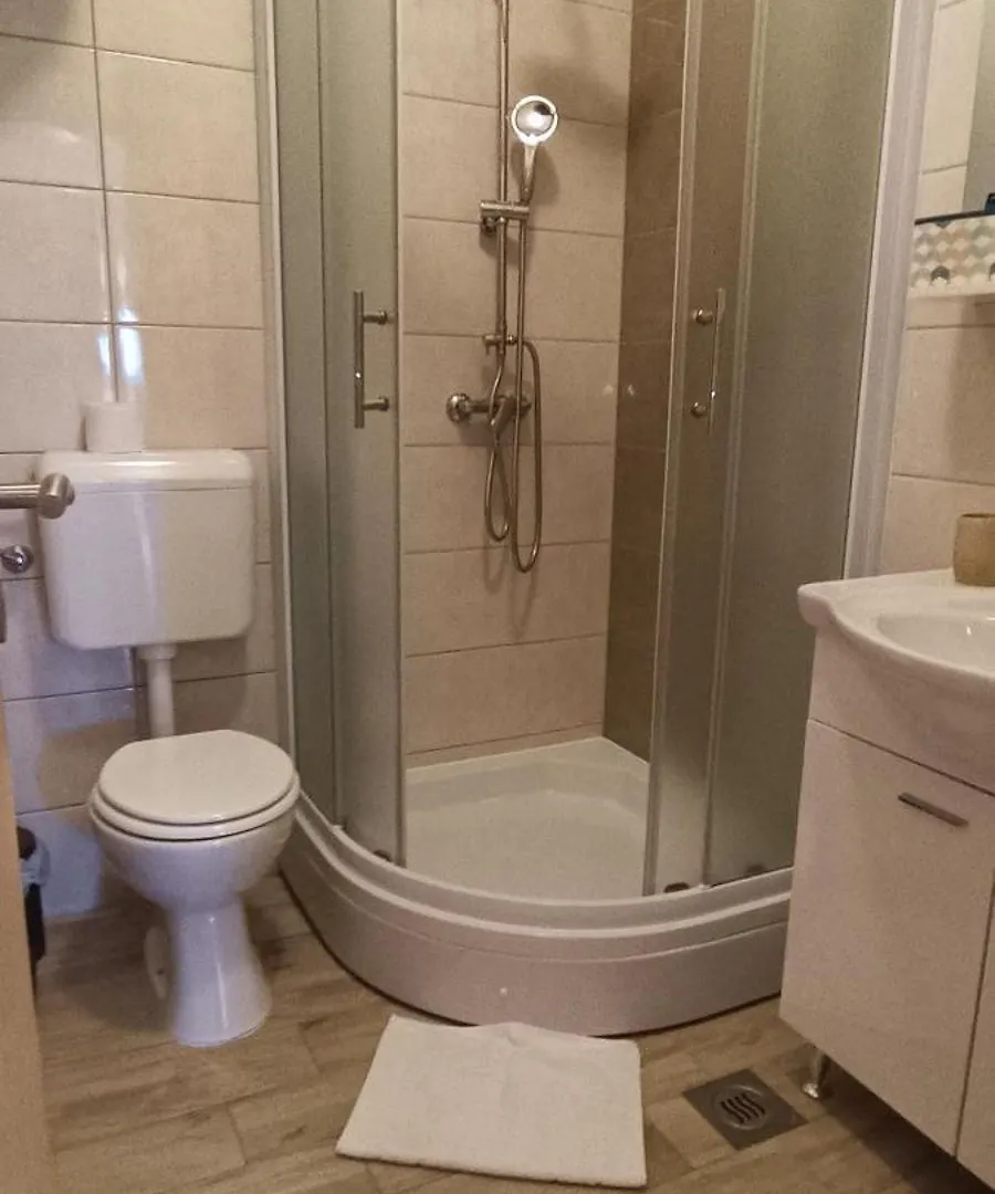 Apartments Sofija Vrsi