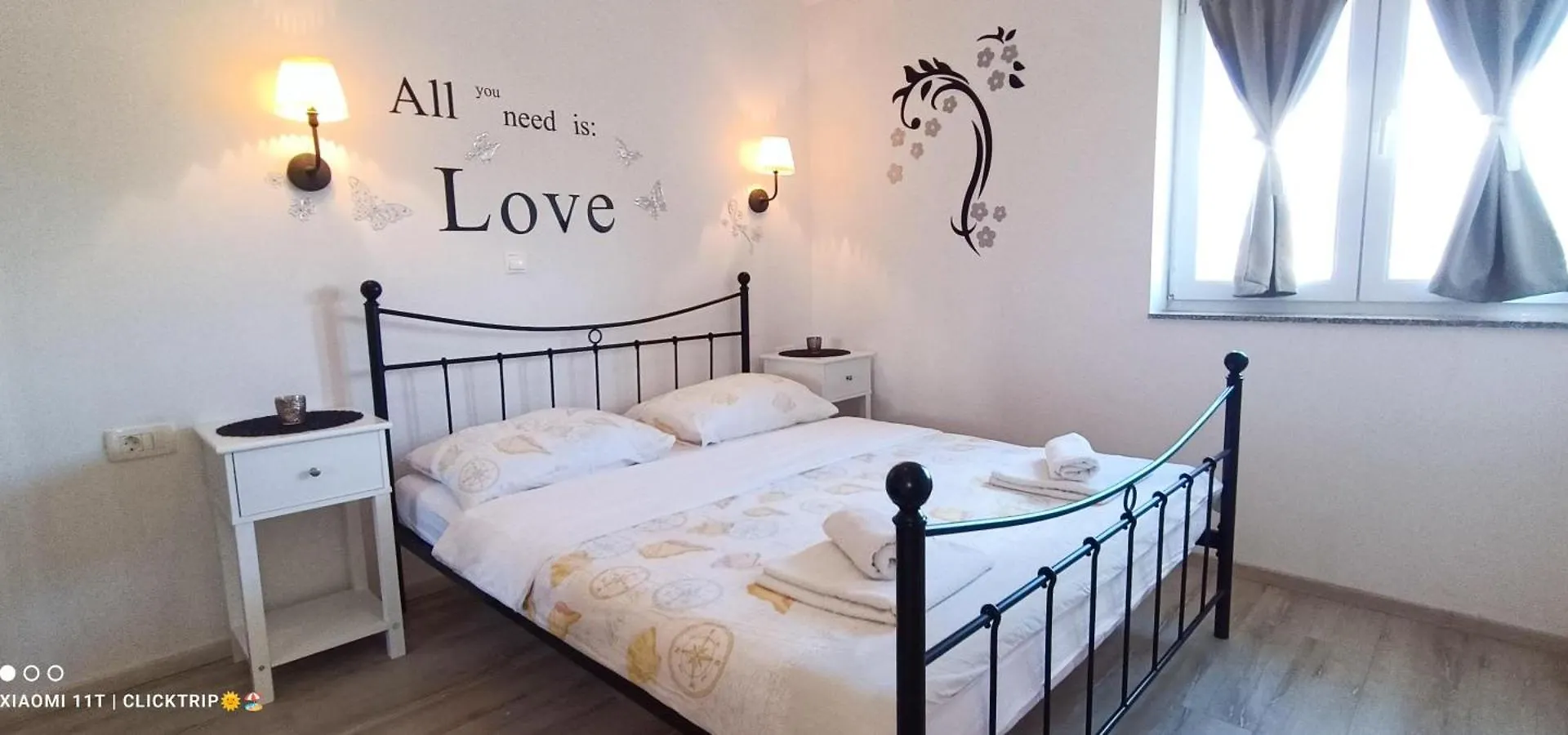 Apartments Sofija Vrsi Croacia