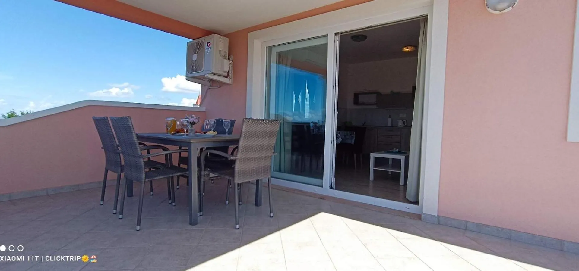Apartments Sofija Vrsi Croacia