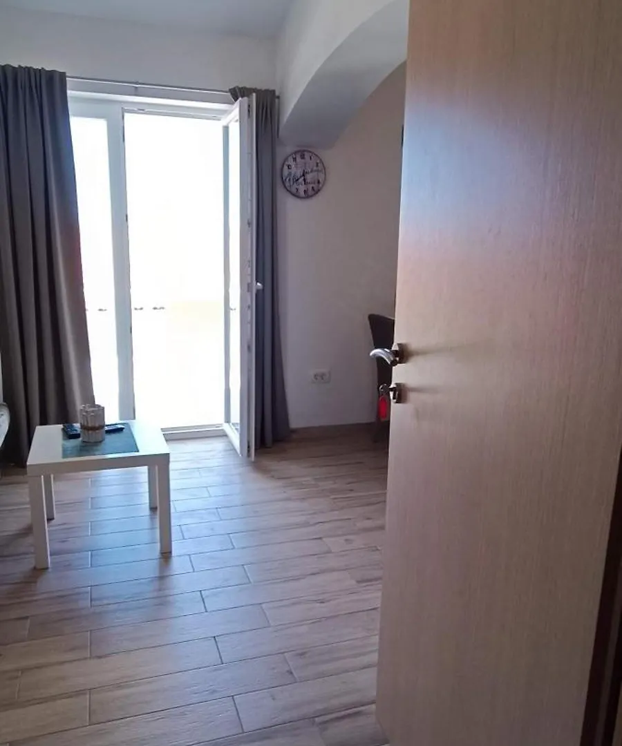 Apartments Sofija Vrsi 0*,  Croacia